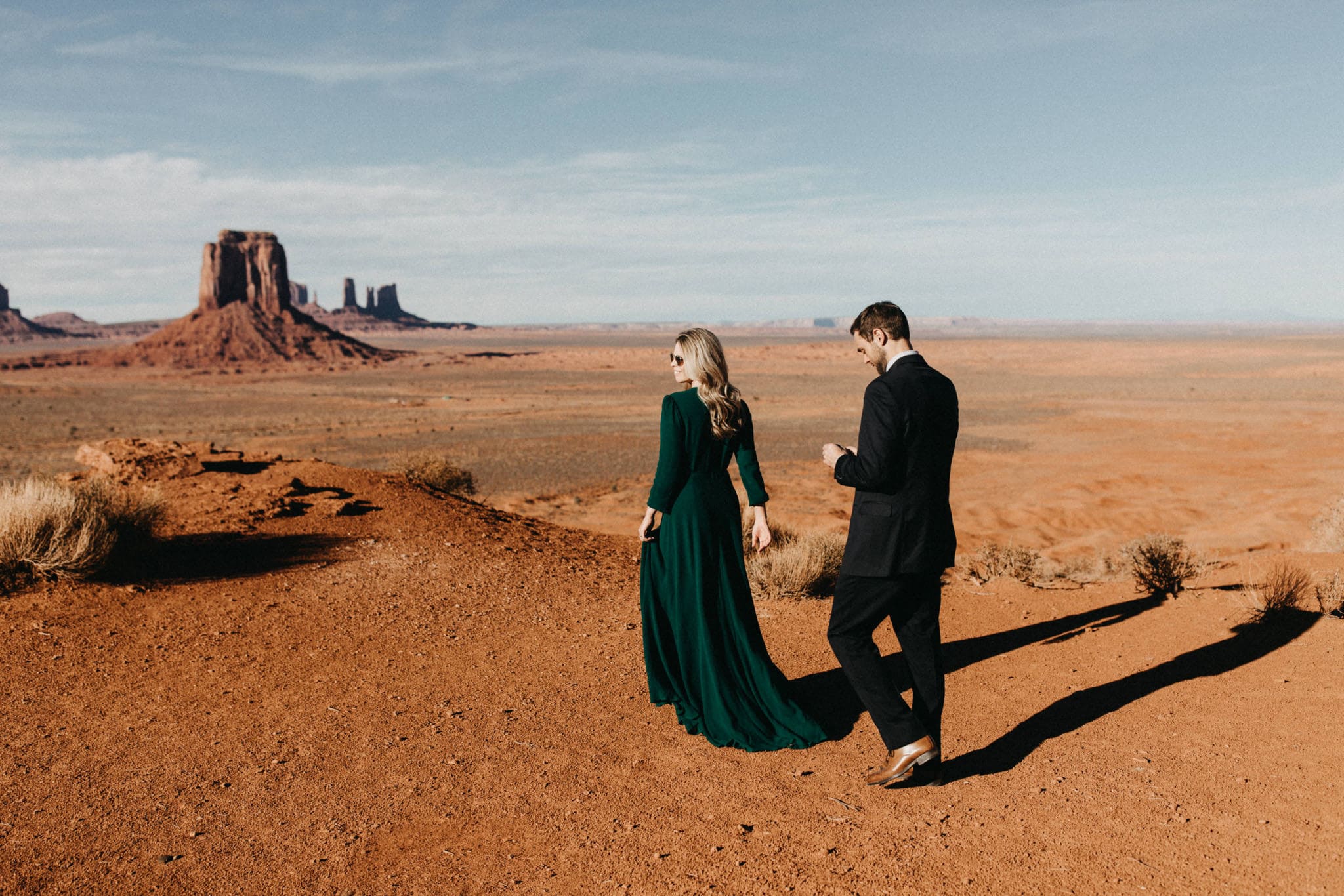 Adventurous Jeep Elopement in Monument Valley Adventurous Jeep Elopement in Monument Valley