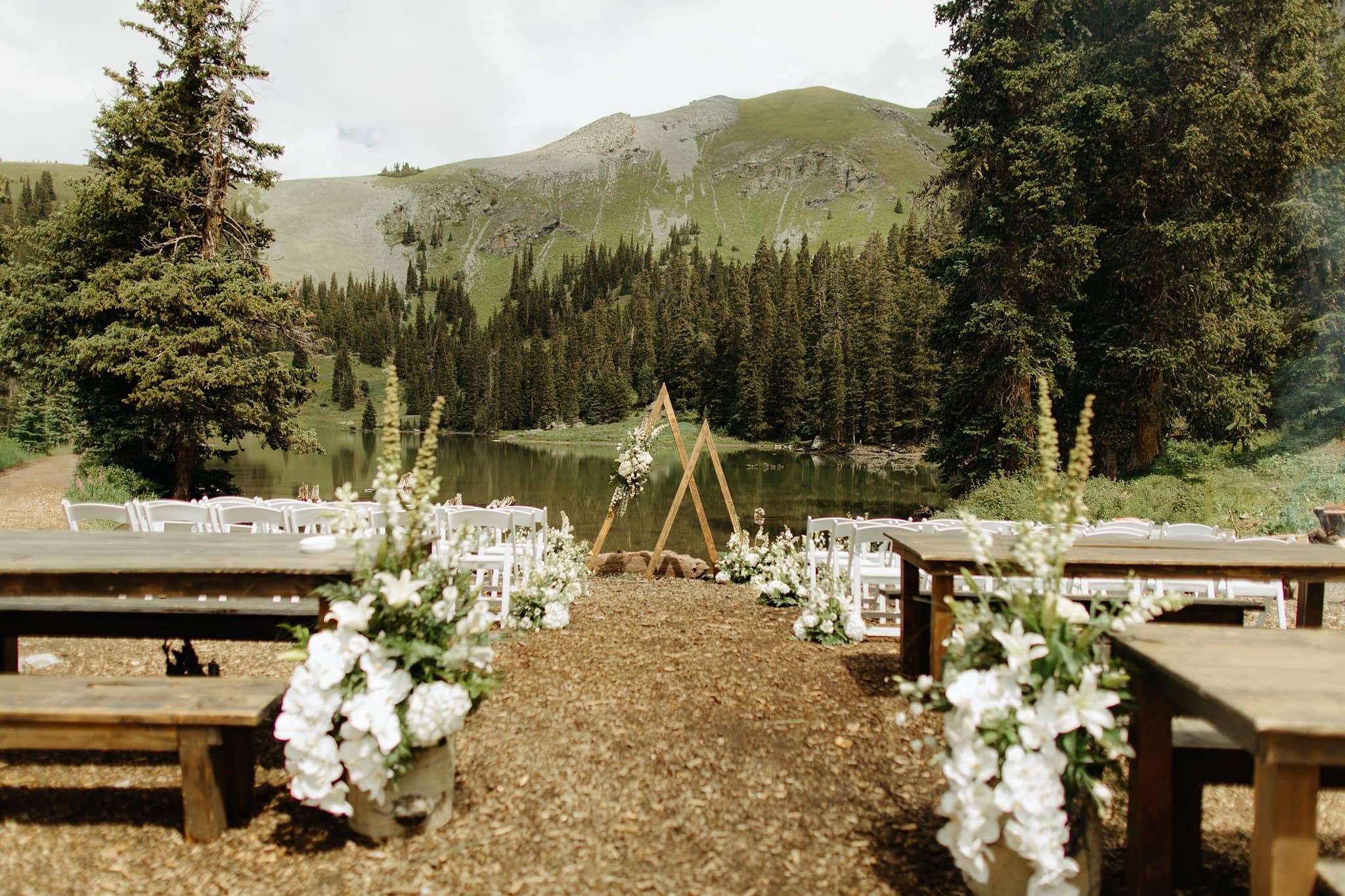 Wedding Details at Alta Lakes Observatory