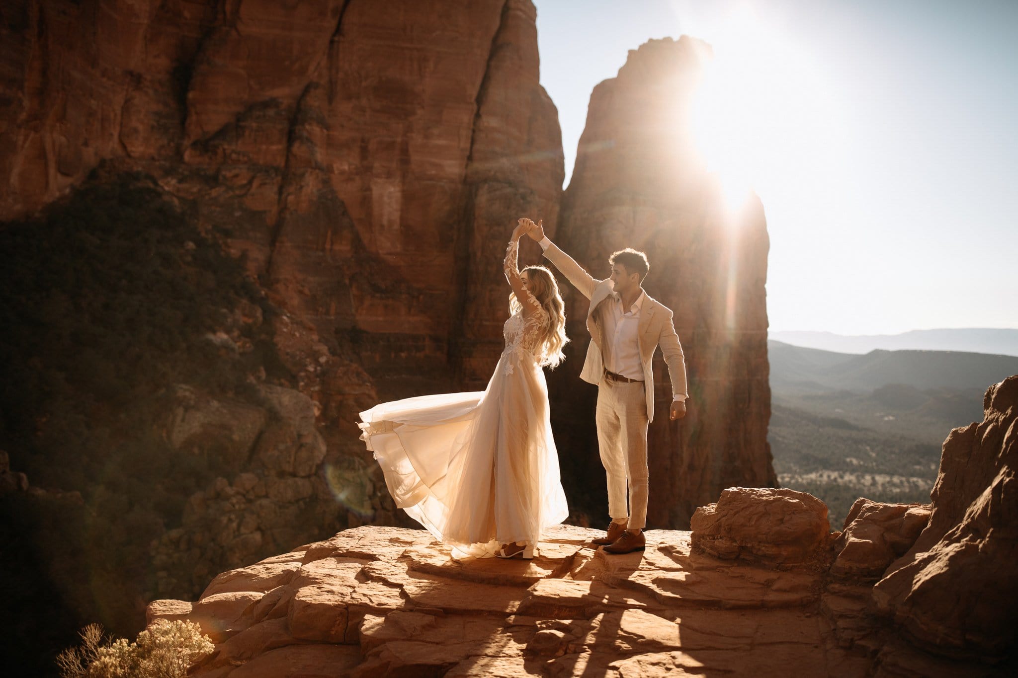 Romantic Elopement at Lost Dutchman State Park