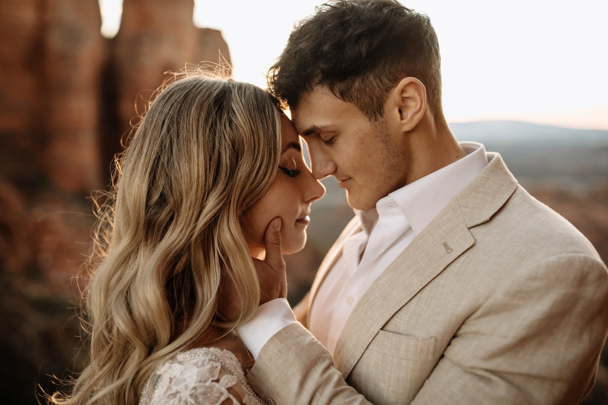 Romantic Elopement at Lost Dutchman State Park