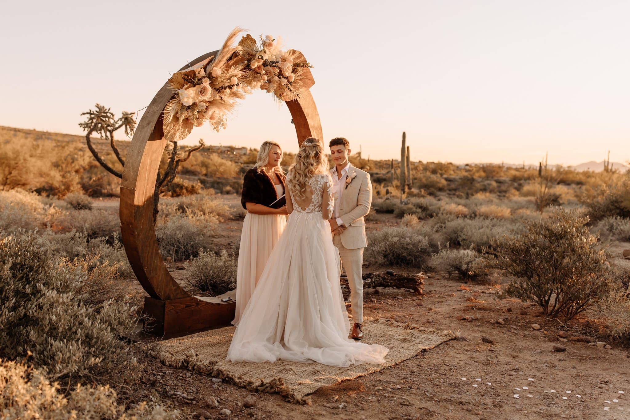 Romantic Elopement at Lost Dutchman State Park