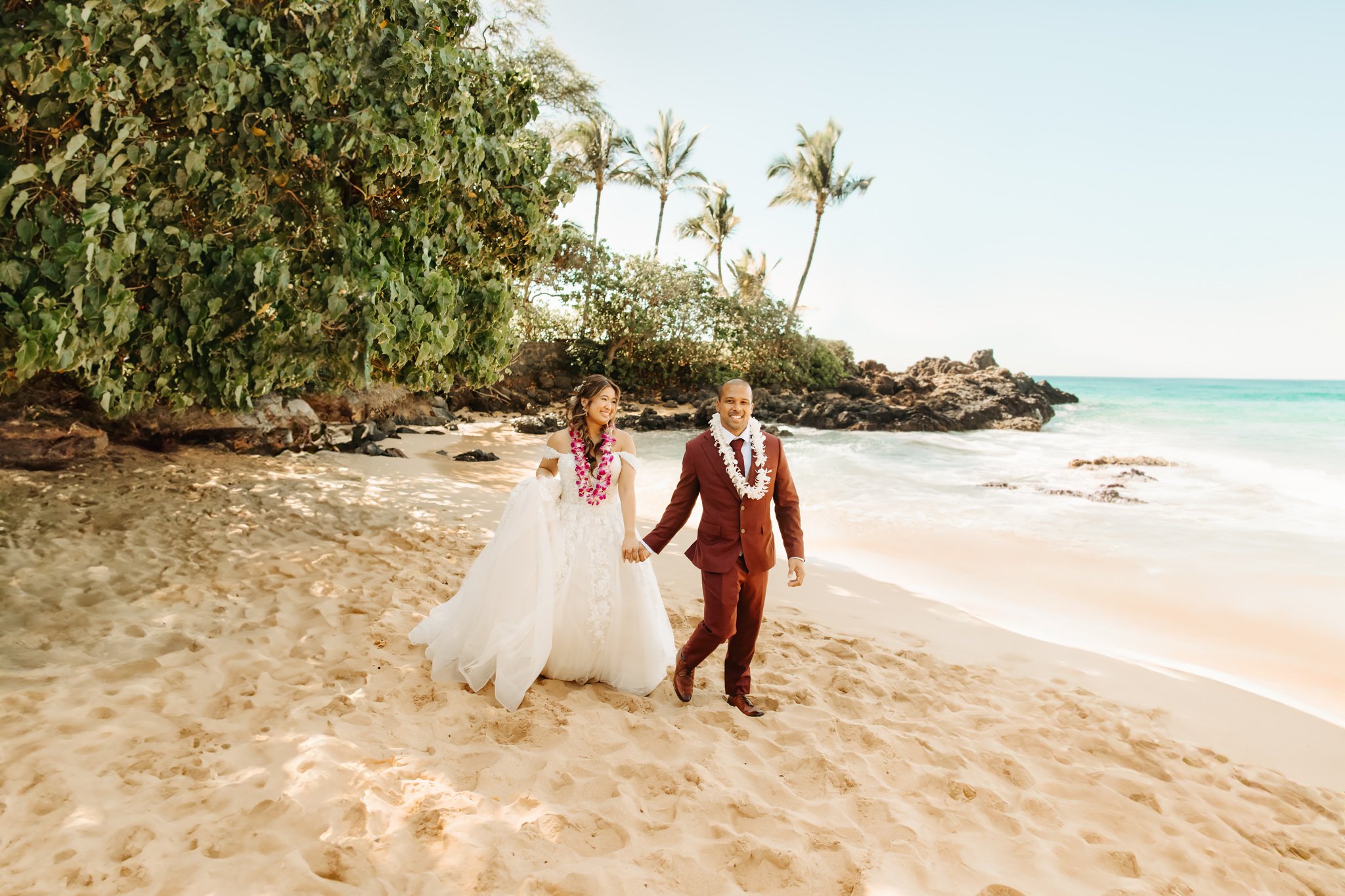 Tropical Elopement in Maui