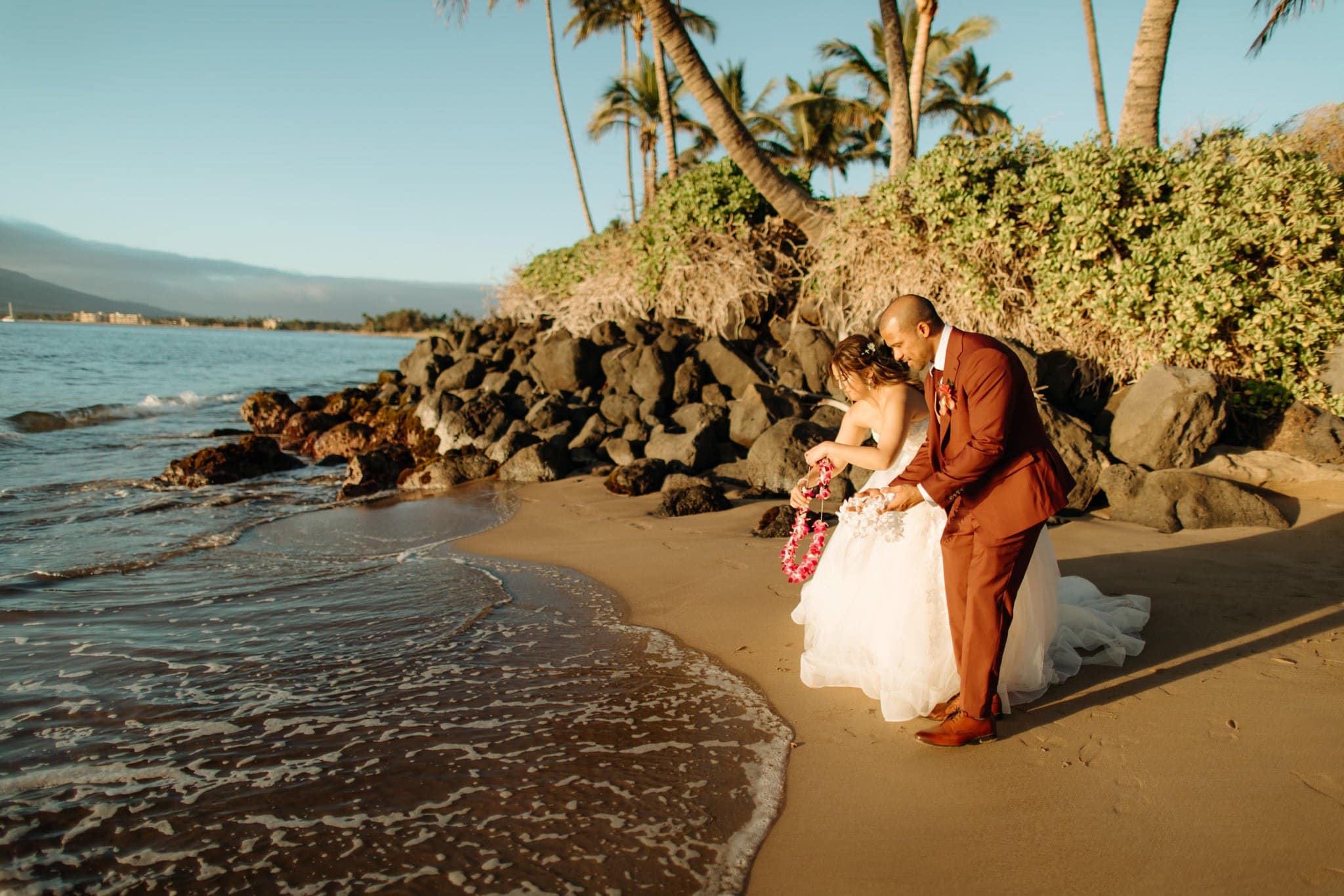 Tropical Elopement in Maui