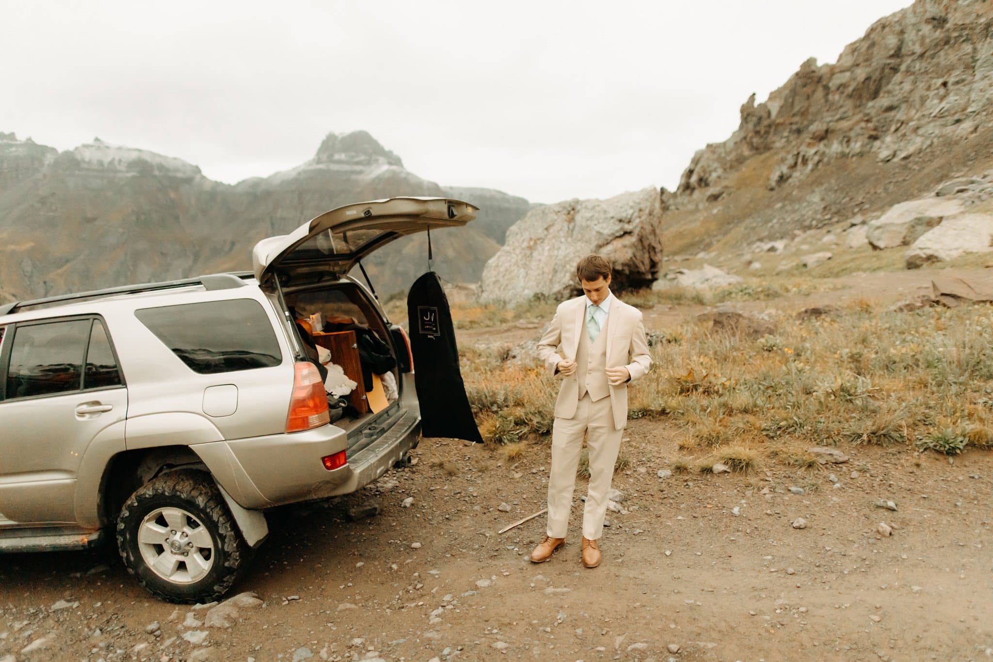 Mountaintop Elopement in Ouray