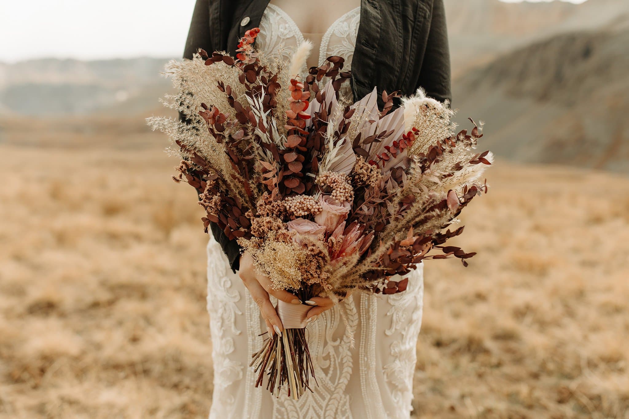 dried flower bouquet