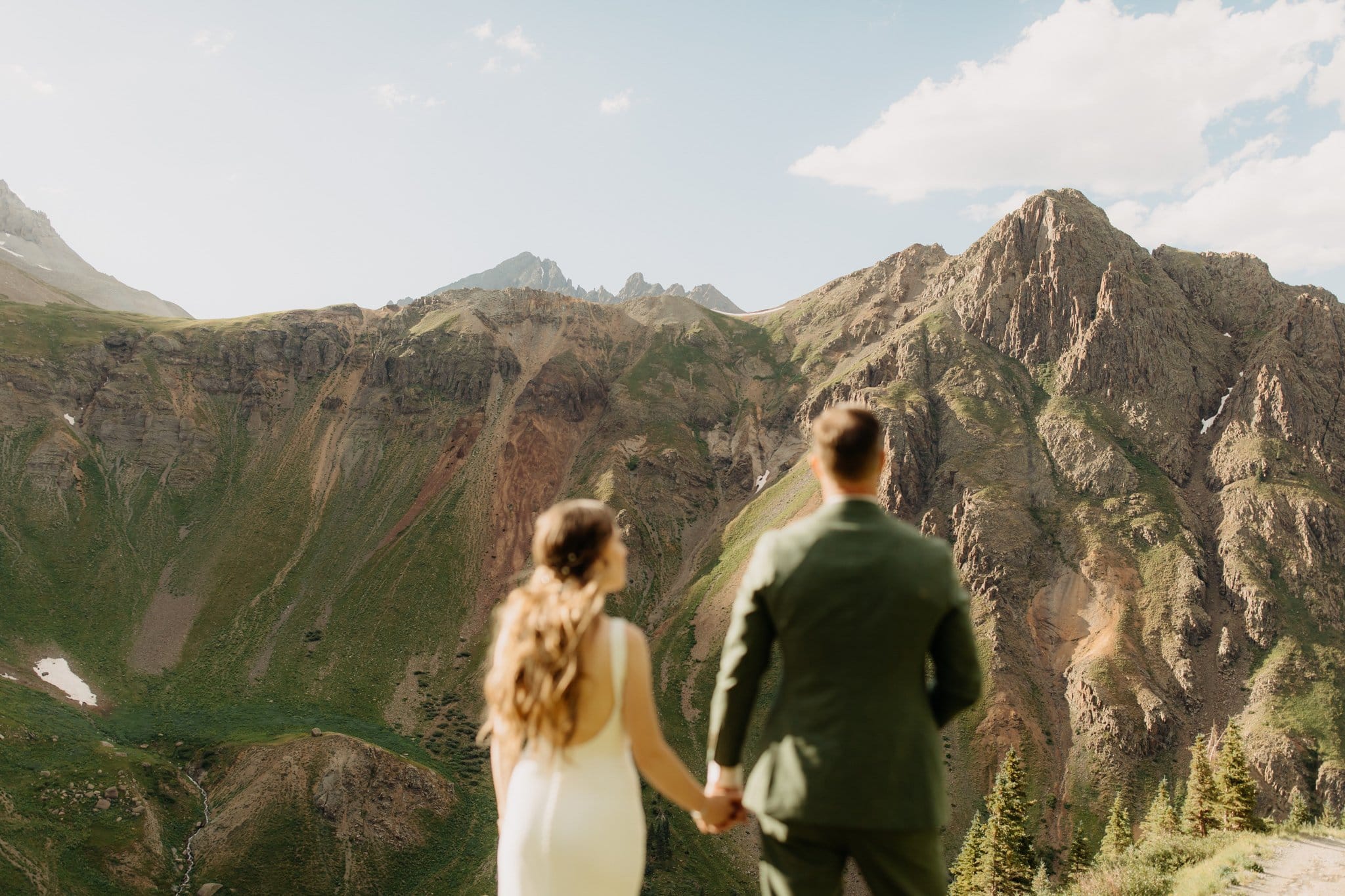 romantic elopement among the wildflowers in Ouray