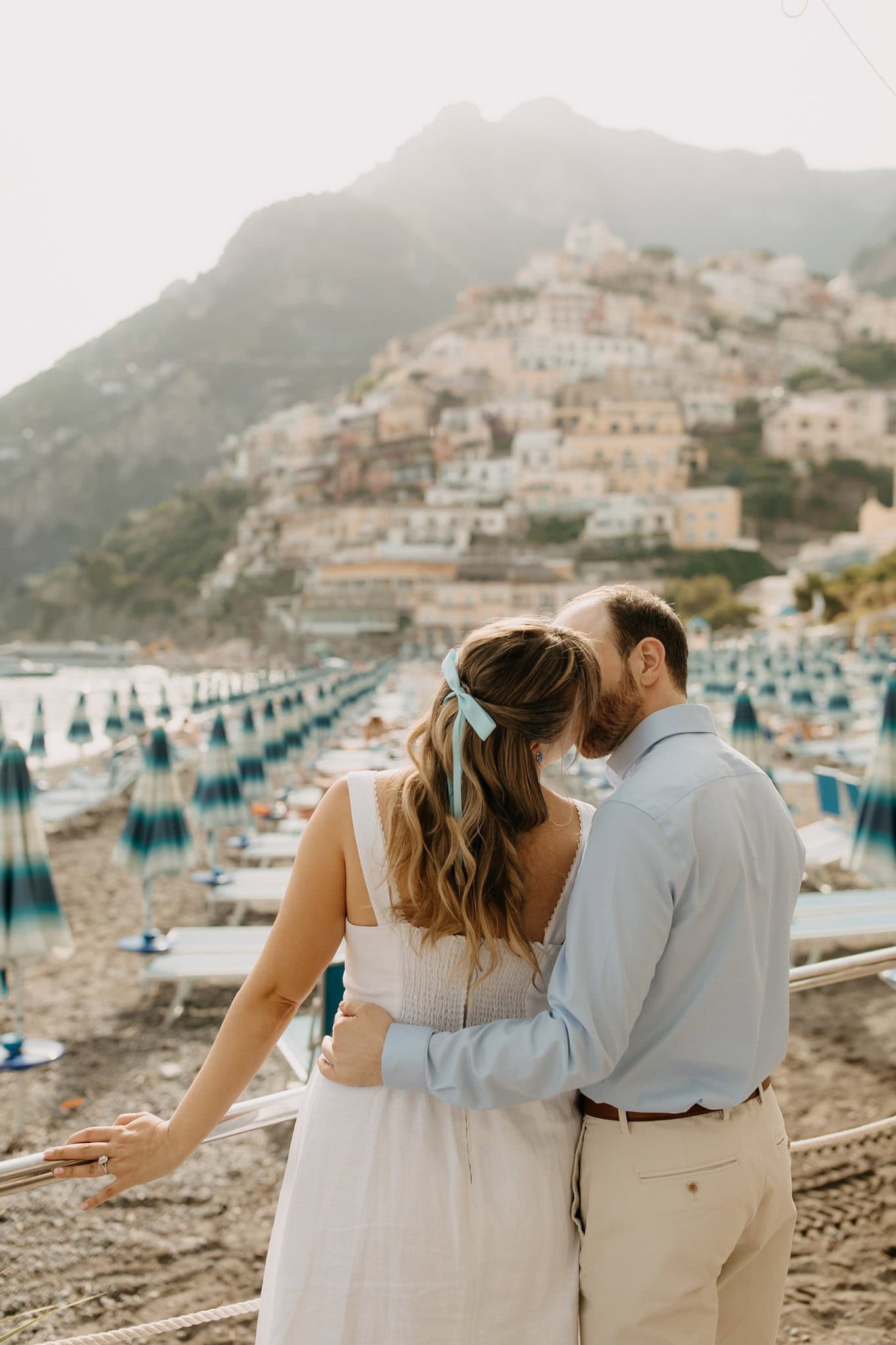 Engagement session on the beach in Positano