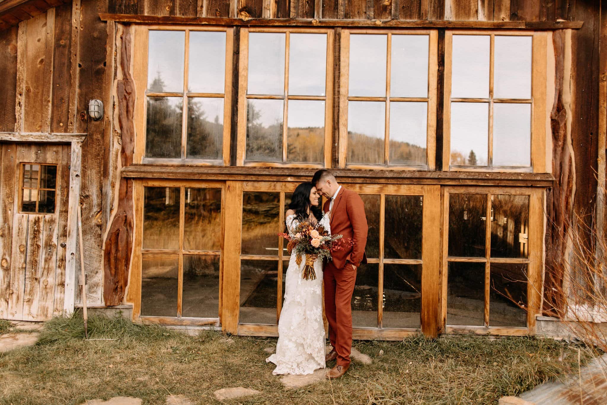 wedding portraits at dunton hot springs