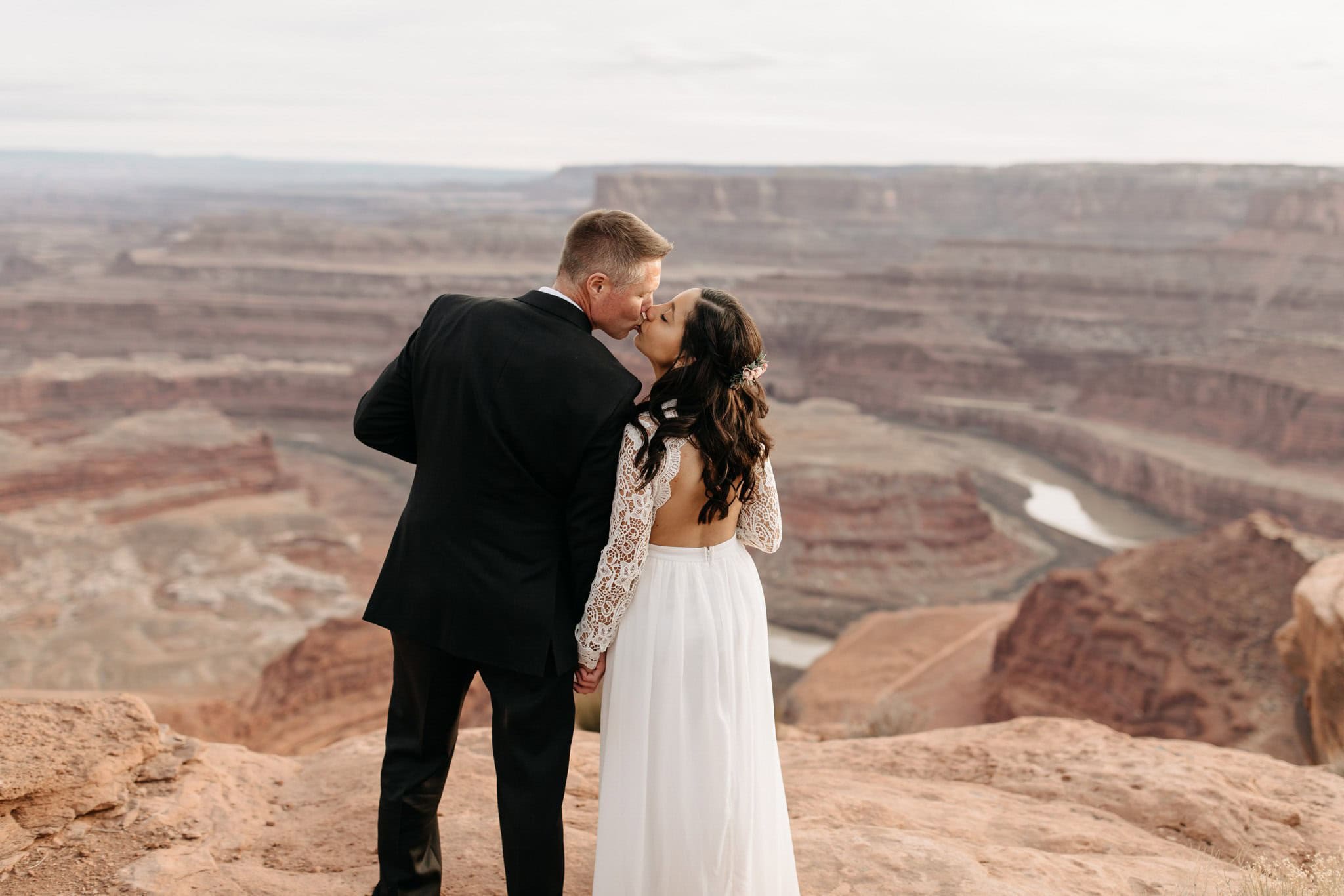 wedding portraits at dead horse state point