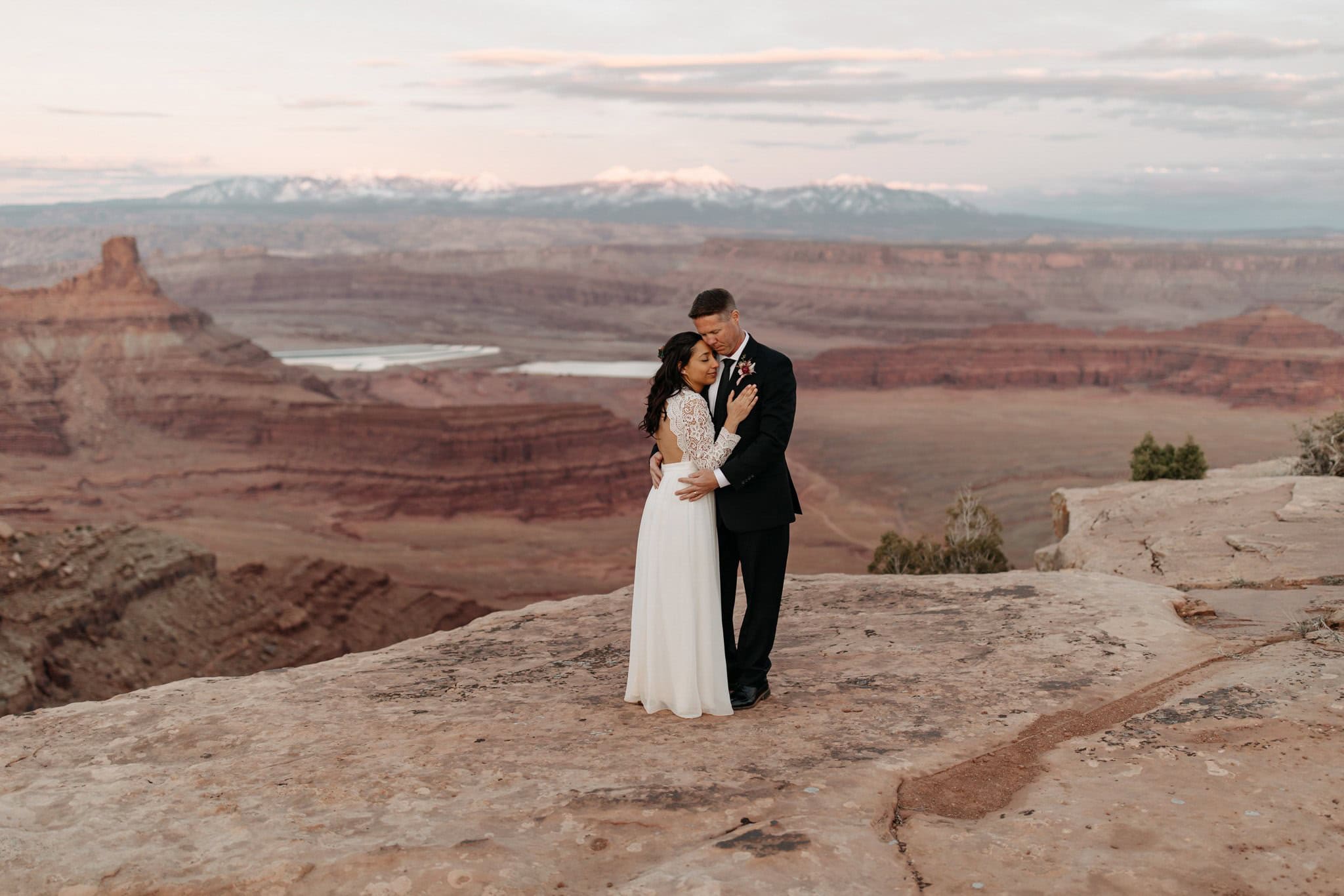 wedding portraits at dead horse state point