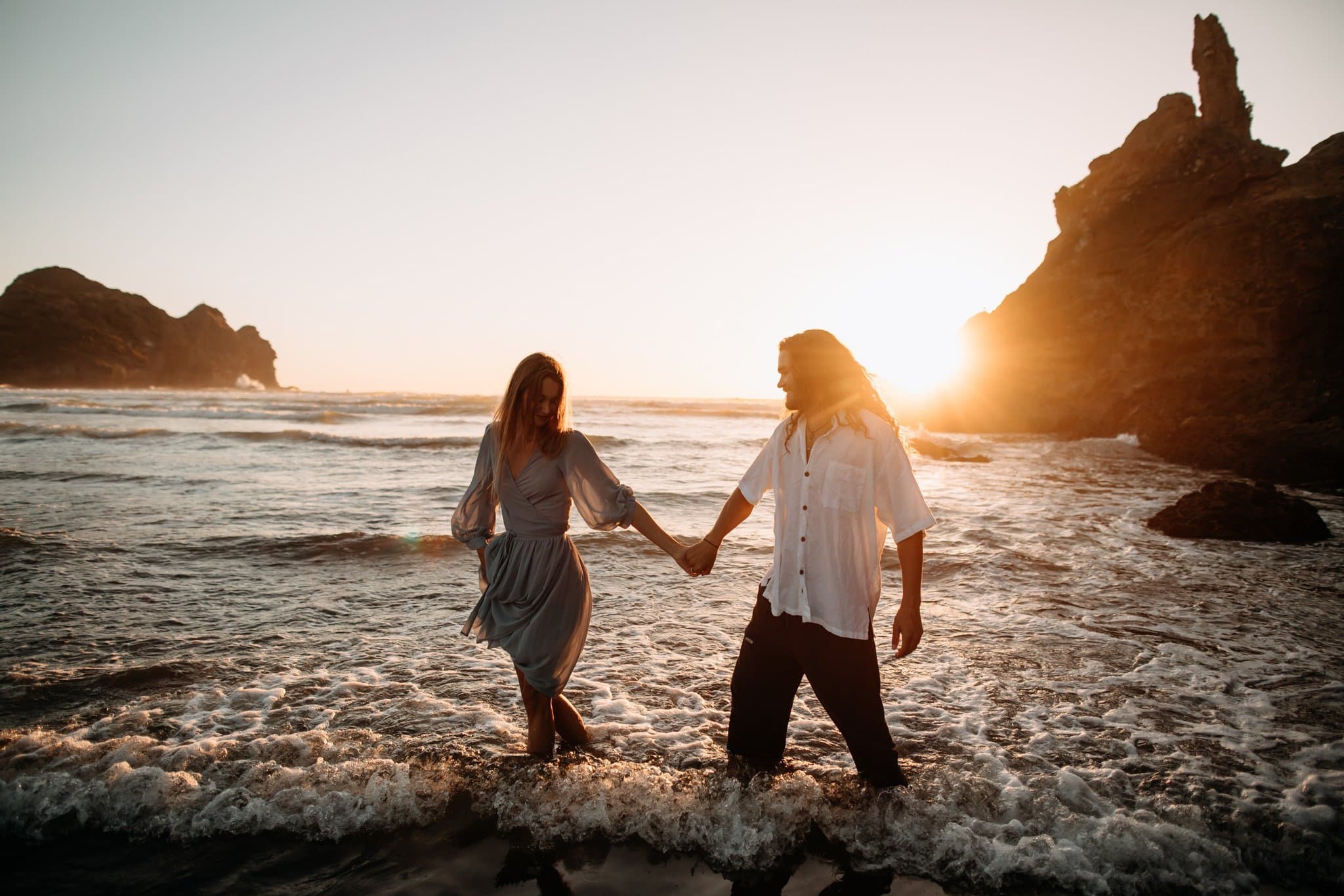 sunset engagement session in Piha